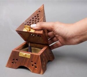 Wooden Incense Burner – Pyramid Shape (Eiffel Tower Design)